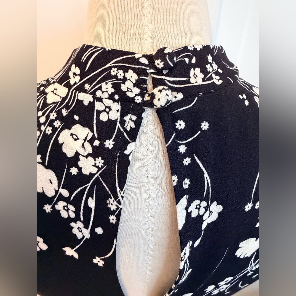Reformation Mandarin Collar Black Dress -- Super Flattering! - Picture 12 of 14